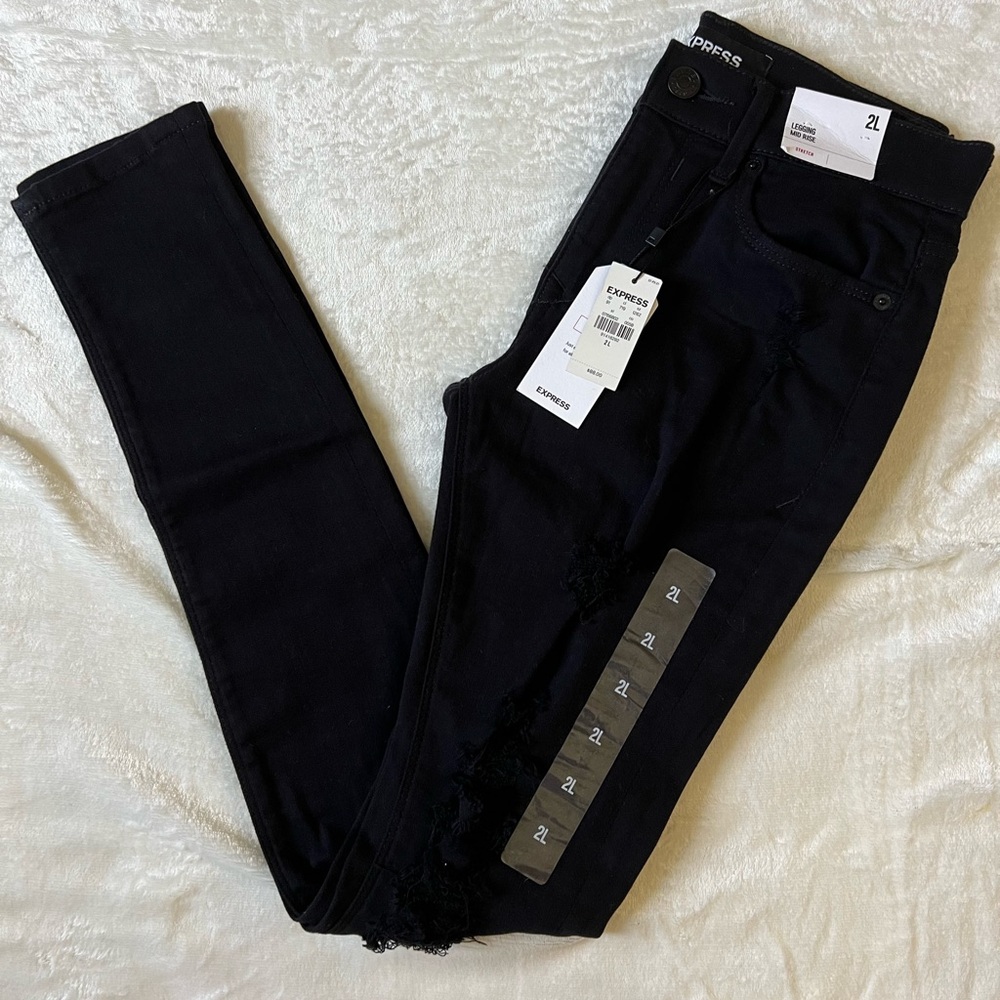 Women’s Mid Rise Jeans Size 2L